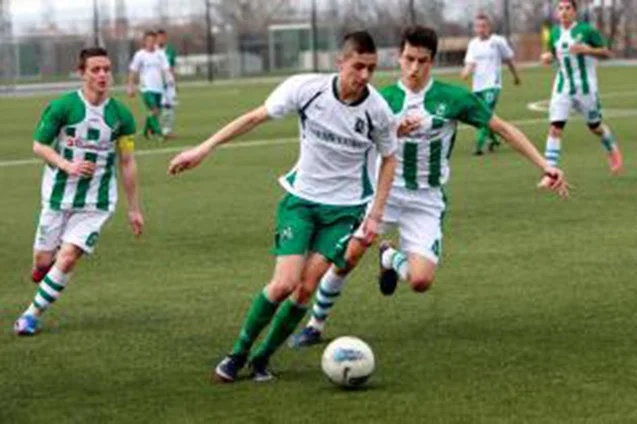 Юношите удариха 3:2 Векта в Пловдив