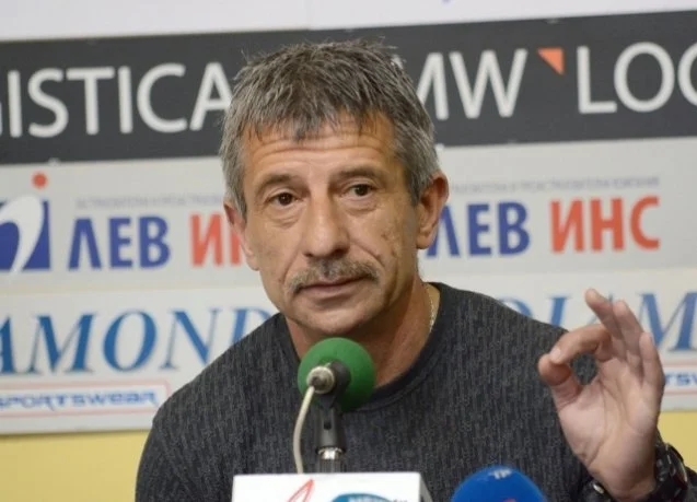 Ради Здравков влиза в екипа на Бруно Рибейро