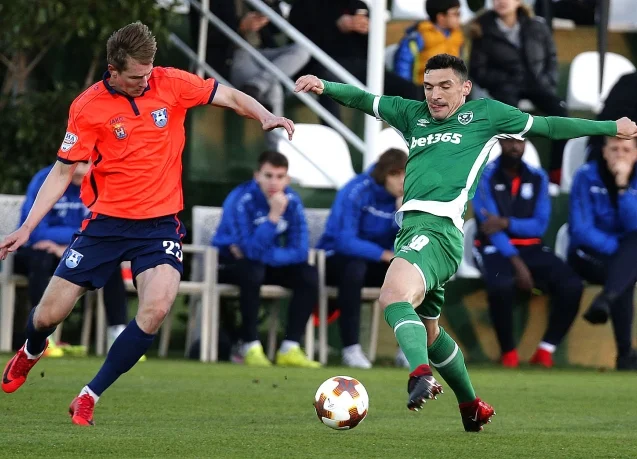 Шверчок вкарва два за 3:1 над Балтика