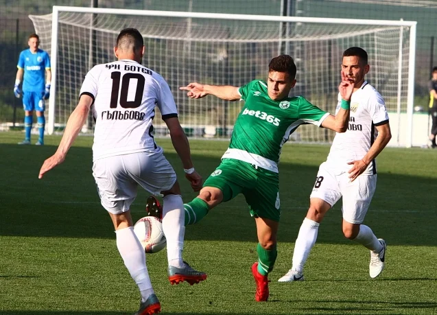 Лудогорец II се справи с Ботев (Гълъбово) с 2:1