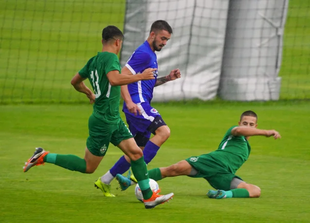 Лудогорец III отстъпи с 0:1 на Светкавица