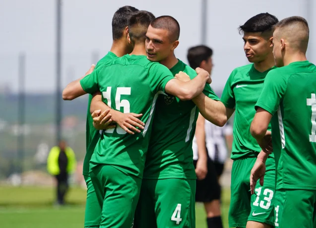 Лудогорец U17 спечели с класика първата си контрола