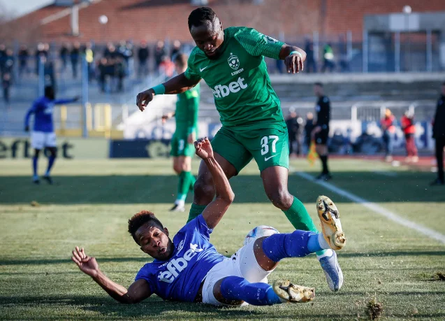 Лудогорец победи трудно Спартак (Варна) с 2:1