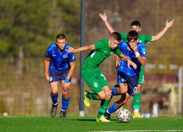 С 10 души Лудогорец U17 направи нулево реми с Левски в София