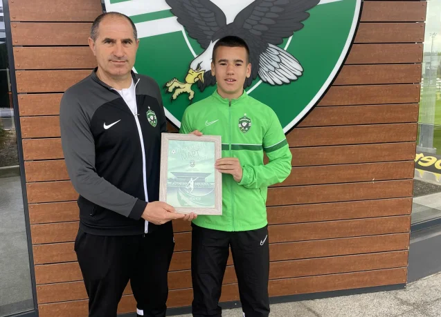 Халфът на Лудогорец U15 Боян Иванов заби най-красивия гол за март