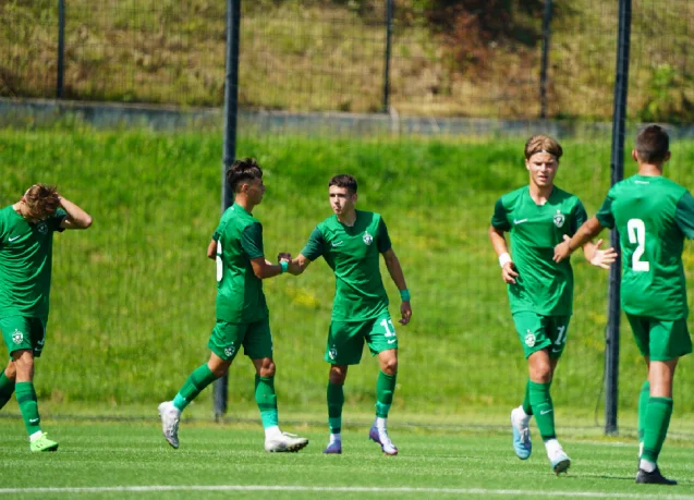 Лудогорец U17 започна с класика в първенството