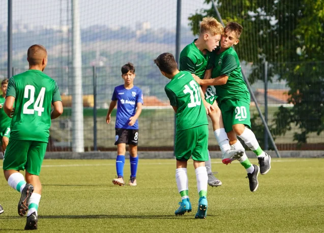"Орлетата" от U13 разбиха с 6:1 Черно море