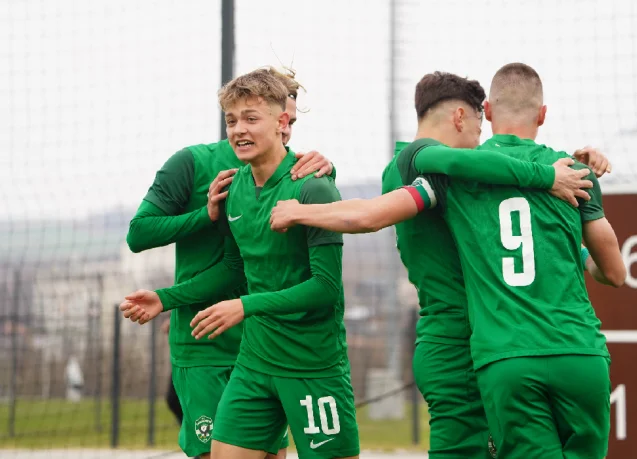 Лудогорец U17 разгроми Пирин и дръпна на върха