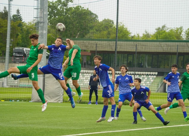 Шампионите от Лудогорец U16 с изразителна победа 5:0 срещу Звезденбург (Бургас)