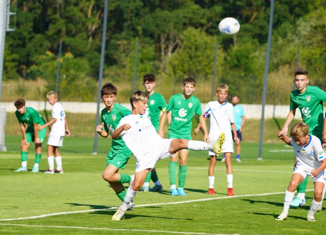 "Зимбру" (Кишинев) отвя с 8:1 "Динамо" (Киев) във „VIVACOM CUP“