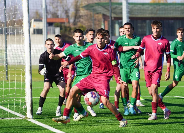 Лудогорец U17 отстъпи на Септември (София) след 4 греди и куп пропуски