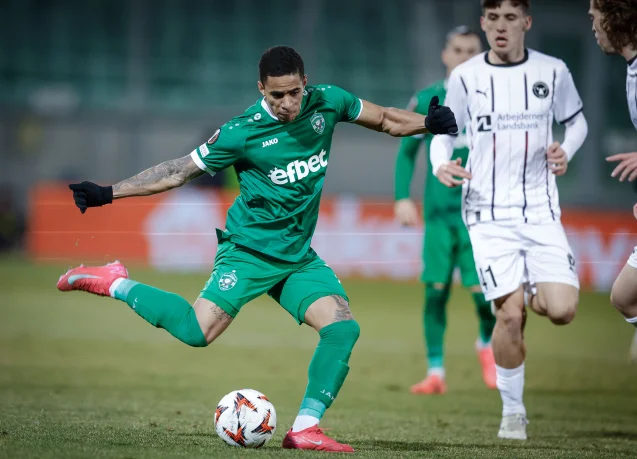Ludogorets lost 0-2 to Midtjylland