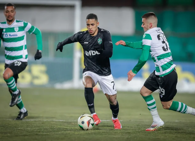 Ludogorets missed the win in Varna after a tough clash with Cherno More
