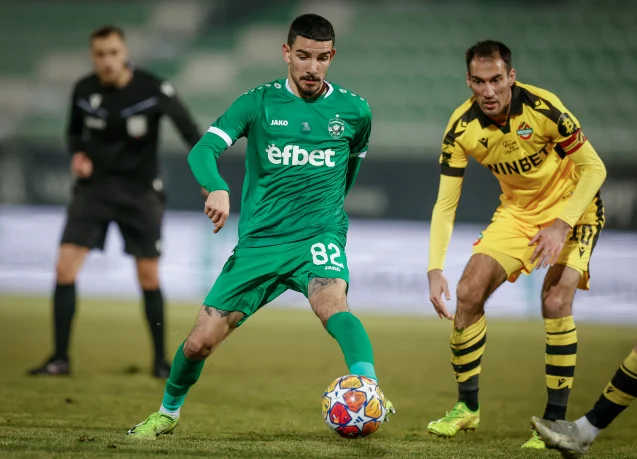Ludogorets eliminated Botev (Plovdiv) in the cup and will face Botev (Vratsa) in the semifinals