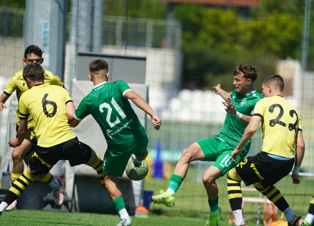 Лудогорец U16 пак натупа Ботев (Пловдив) и остава на върха в Елита