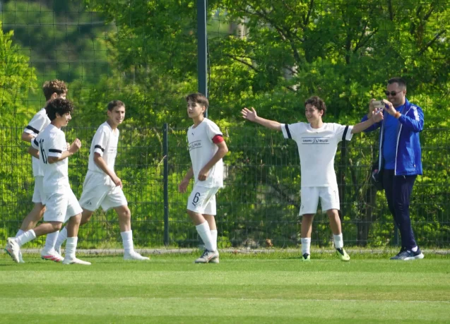 Юношите на Динамо (Тбилиси) биха с 2:0 ПАОК