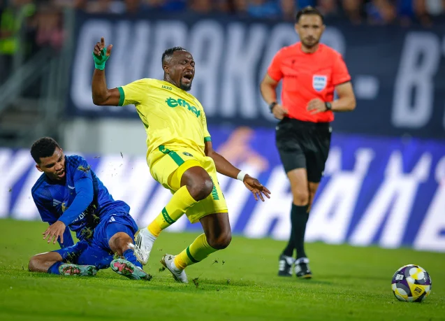 Лудогорец направи 0:0 с Левски на "Герена"